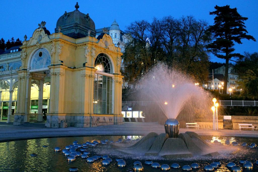 Pension A Restaurace Filip II Marianske Lazne Ngoại thất bức ảnh